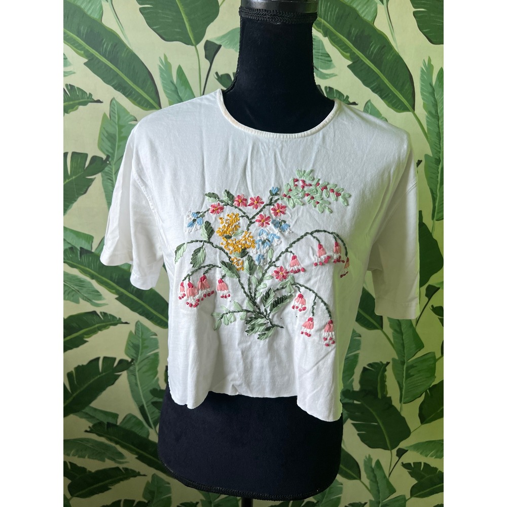 Talbots Ribbon Embroidered Floral Cropped Tee Women Medium White